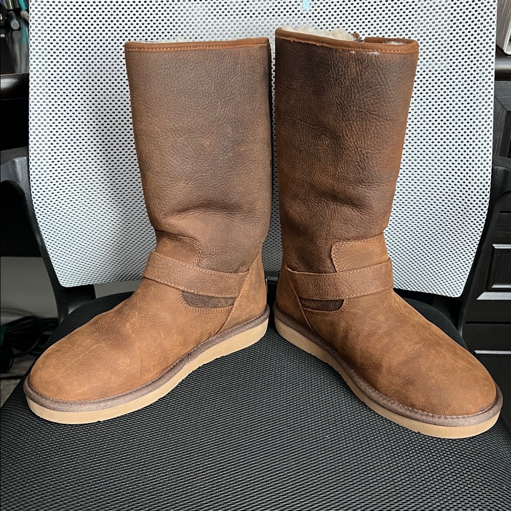 UGG Brown Leather Boots size 8